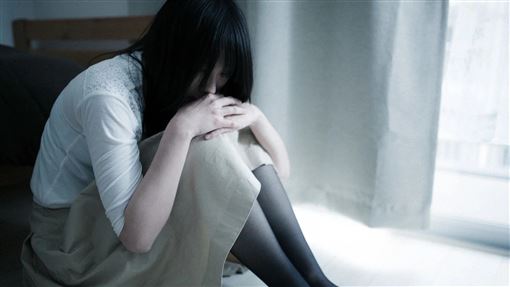 故意摔車強壓硬上！惡男性侵判賠40萬