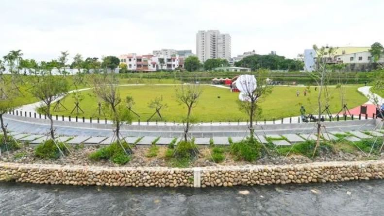 龍山埤塘生態公園啟用　仿日打造地下宮殿