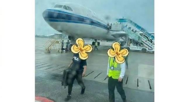 大媽起飛前「丟硬幣祈福」全機1下場慘了