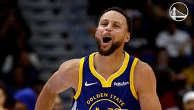 勇士一哥柯瑞延續前役的好手感，對鵜鶘單場轟進7顆三分彈。（圖／翻攝自勇士官方X）