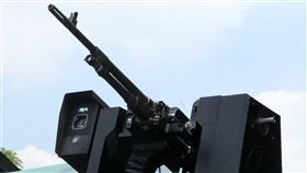 7.62公厘T74排用機槍遙控槍塔。（記者邱榮吉/攝影）