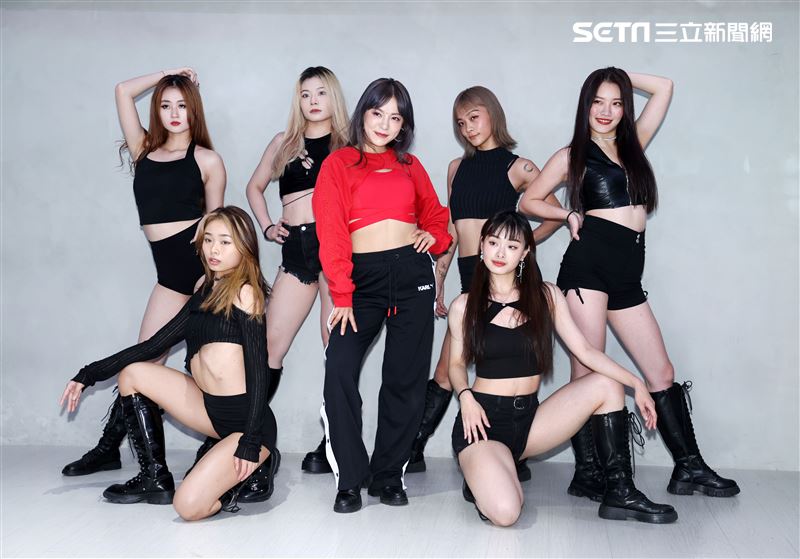 丁噹演唱會練舞彩排。（記者邱榮吉/攝影）