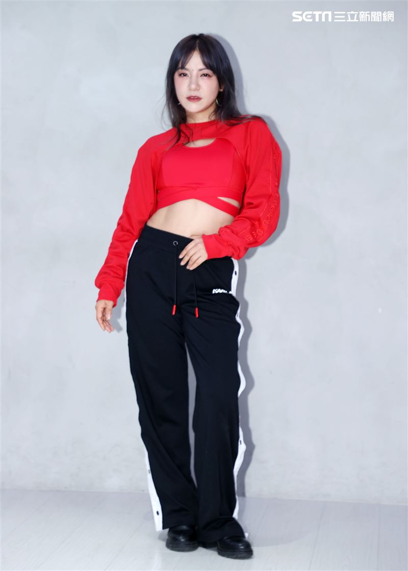 丁噹演唱會練舞彩排。（記者邱榮吉/攝影）