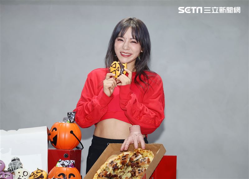 丁噹演唱會練舞彩排。（記者邱榮吉/攝影）