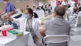 1101流感疫苗接種(記者黃仲丘攝影)