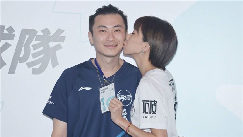 槓黑人不後悔　大牙奔走港台官司噴錢百萬