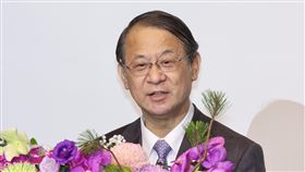 泉裕泰：台灣絕不可分裂  一定要更加團結日本台灣交流協會台北事務所代表泉裕泰1日晚間在台北出席離任酒會，致詞時強調，面對充滿危機的時代，台灣民眾絕不可分裂，一定要更加團結，表現出守住自己民主與自由的強烈意識，作為國際社會的一份子並持續貢獻社會，這對台灣的未來、比什麼都重要。中央社記者張皓安攝  112年11月1日