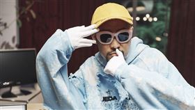 熱狗（圖／本色音樂提供）