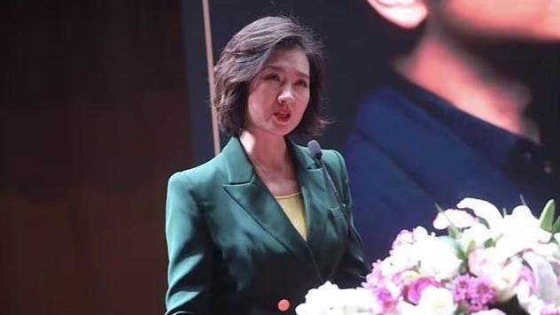 46歲主持人搶救無效　罹癌到過世僅7個月