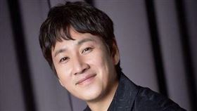 ▲李善均，朱智勛。（圖／翻攝自IG，微博）