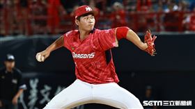 ▲台灣大賽首戰，味全龍投手郭郁政14局上登板無失分。（圖／記者劉彥池攝影）