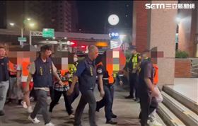 三重,包圍派出所(圖/翻攝畫面)