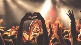 追星,戀愛,單身,愛情,粉絲。（圖／翻攝自Pixabay）