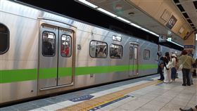 區間車（記者陳弋攝影）