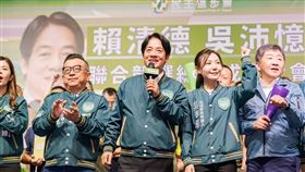 民進黨總統參選人５日晚間出席「賴清德、吳沛憶競選總部成立大會」。（圖／賴清德競選辦公室提供)