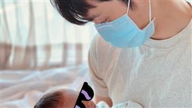 博恩兒子目前已2歲（圖／翻攝自臉書）