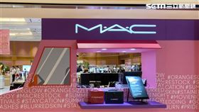 SOGO忠孝館1樓彩妝區向來是業績扛霸子，開幕34年來首度大改裝，將迎接愛馬仕彩妝專櫃進駐，期間將彩妝區移至12樓賣場。（圖／記者馮珮汶攝）