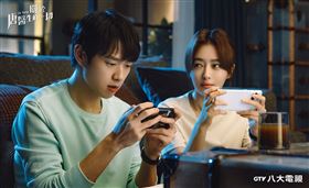 秦嵐、魏大勛。（八大提供