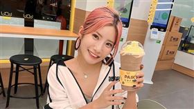 ▲女星でっぱりん（本名：浜崎彩）。（圖／翻攝自IG）