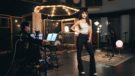 張若凡翻唱〈那些年〉。（圖／索尼音樂提供）