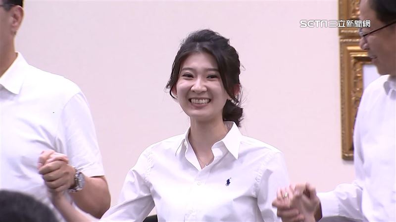 遭網爆曾入北大共青團　李明璇怒：胡扯