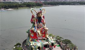 ▲全東南亞最大水上神尊（圖／寶島神很大）