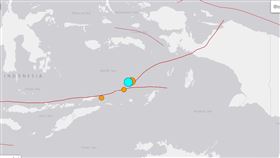 印尼班達海接連發生2起強烈地震，美國地質調查局偵測到的規模數據達6.7、7.1。（圖／翻攝自USGS）
