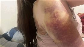 女子日前到桃園一家網路公司應徵助理，上班前3個月公司包吃、包住，但之後卻發生遭同事毛手毛腳性騷、強迫看電影約會，甚至還被要求穿短裙去高爾夫球場工作等離譜情事，如不配合就慘遭暴力對待，有網友將女子遭遇PO網求助。