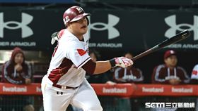 ▲台灣大賽第3戰，樂天桃猿一壘手陳俊秀。（圖／記者劉彥池攝影）