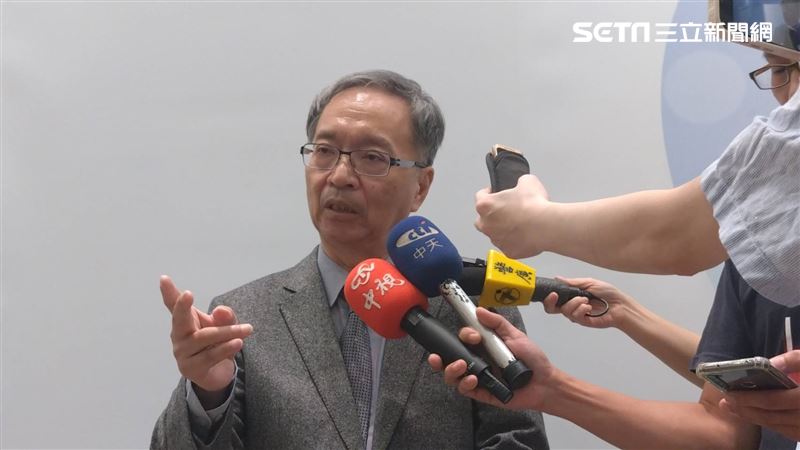 放寬代孕是因柯文哲？　薛瑞元嗆他懂什麼