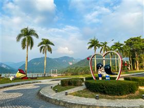 周末衝嘉義！走38階就能玩全台最大曾文水庫！（業配勿用）