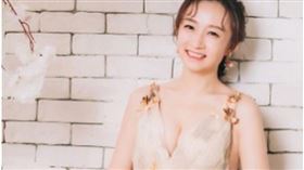 歌壇好聲音來了！「沈雅雯」首張專輯蝴蝶飛量身打造多元曲風感動聽眾（業配勿用）