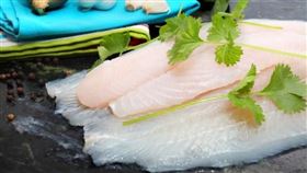 有餐廳業者在FB粉絲頁呼籲不要吃巴沙魚，並提及巴沙魚都是浸泡過磷酸鹽的，長期食用會導致腎衰竭甚至洗腎，這是真的嗎？好食課分析給大家！（圖／翻攝自好食課網站）