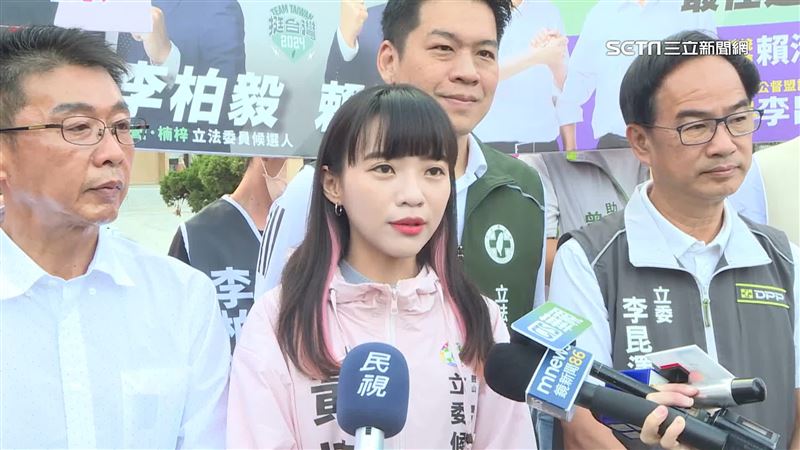 選立委搶曝光！黃捷推「機車擋泥板」