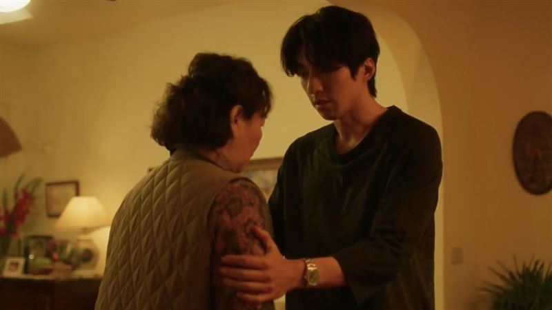 收到已逝父親的快遞　他和視后飆戲惹淚崩