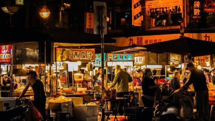 雙北哪個夜市低調但強？ 內行點「這1站」