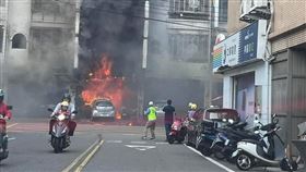 炸東西給小孩當早餐！苗栗民宅油鍋引大火(圖/翻攝畫面)
