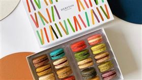 20入馬卡龍標錯價！廠商認賠6萬多顆：一盒300元含運出貨　處理辦法出爐（圖／翻攝自LINE禮物）