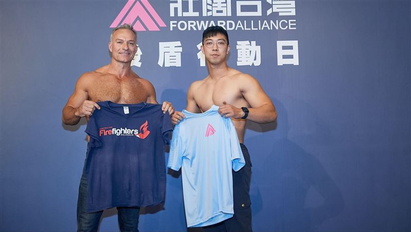 消防猛男捷運喝酒被罰！秀大肌生猛畫面曝