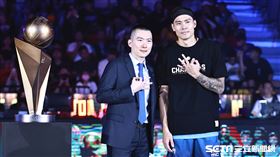 ▲PLG2023-24年球季開幕戰，賽前臺北富邦勇士頒發冠軍戒，球員張宗憲。（圖／記者劉彥池攝影）