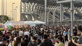 Coldplay,高雄市,國家體育場,演唱會,