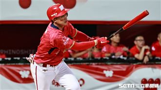 才後仰跳接　劉基鴻高飛犧牲打！先馳得點