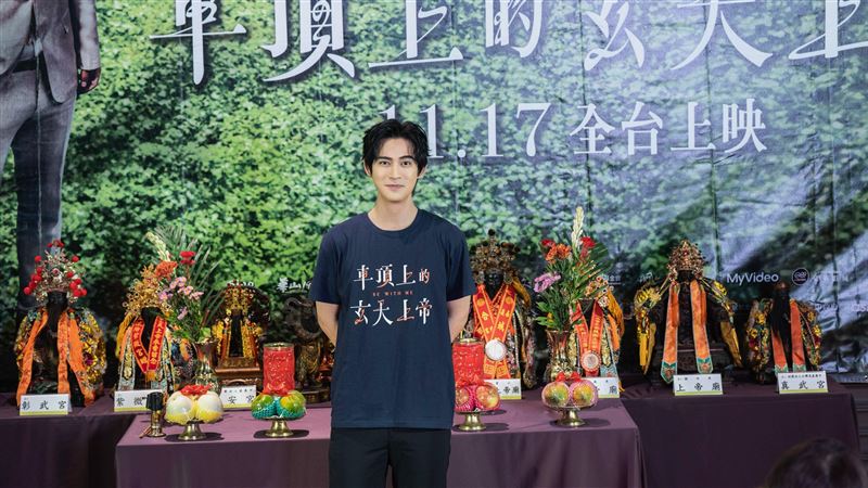 周渝民回「嘉」暴動！邀9尊玄天上帝看戲