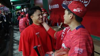 徐若熙落淚被笑！　葉總：我眼眶紅好幾次