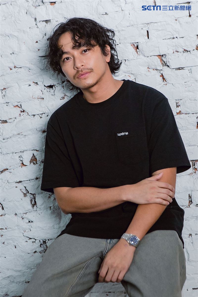 楊銘威《此時此刻》三立新聞網專訪。（圖／記者楊澍攝影）