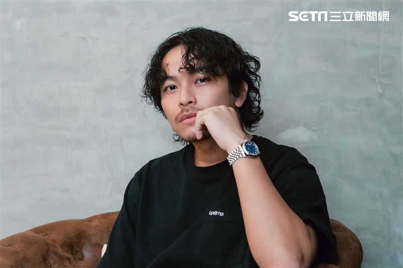 楊銘威《此時此刻》三立新聞網專訪。（圖／記者楊澍攝影）