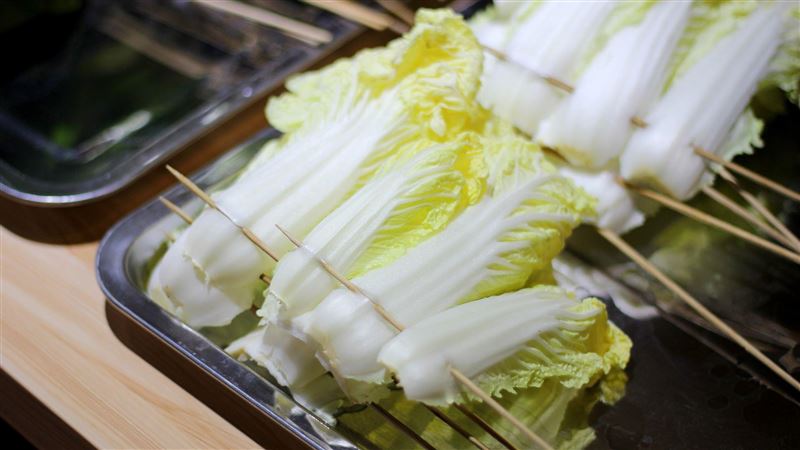 吃鍋點娃娃菜「送上4片葉子」全桌看傻眼