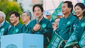民進黨總統參選人賴清德今（12）日出席「賴清德彰化縣競選總部暨立委黃秀芳聯合競選總部」成立大會。（圖／賴清德競選辦公室提供)