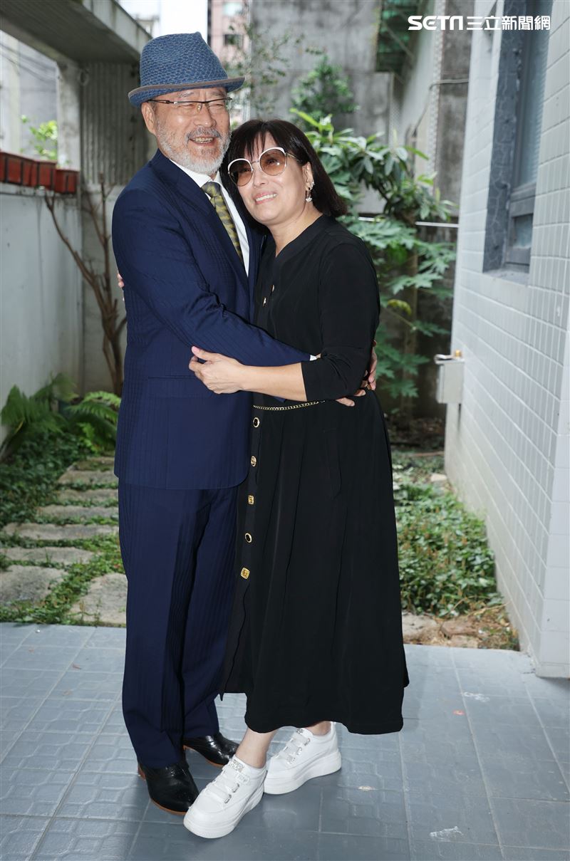 班鐵翔與妻子Celine結婚滿7周年。（圖/記者邱榮吉攝影）