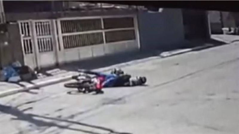 劫車下秒現世報　搶走機車不到3秒猝死